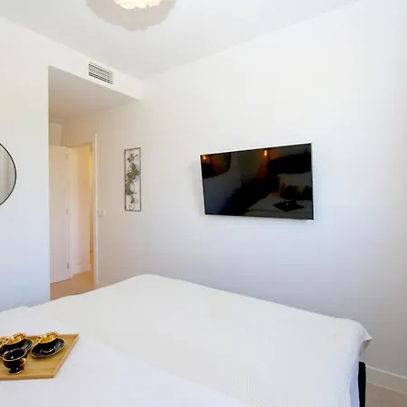 Lejlighed Town Luxury Bodira