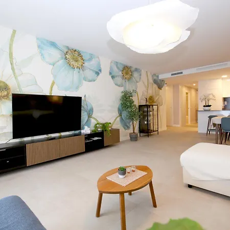 Town Luxury Bodira Lejlighed *