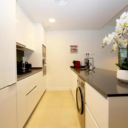 Town Luxury Bodira Lejlighed Estepona